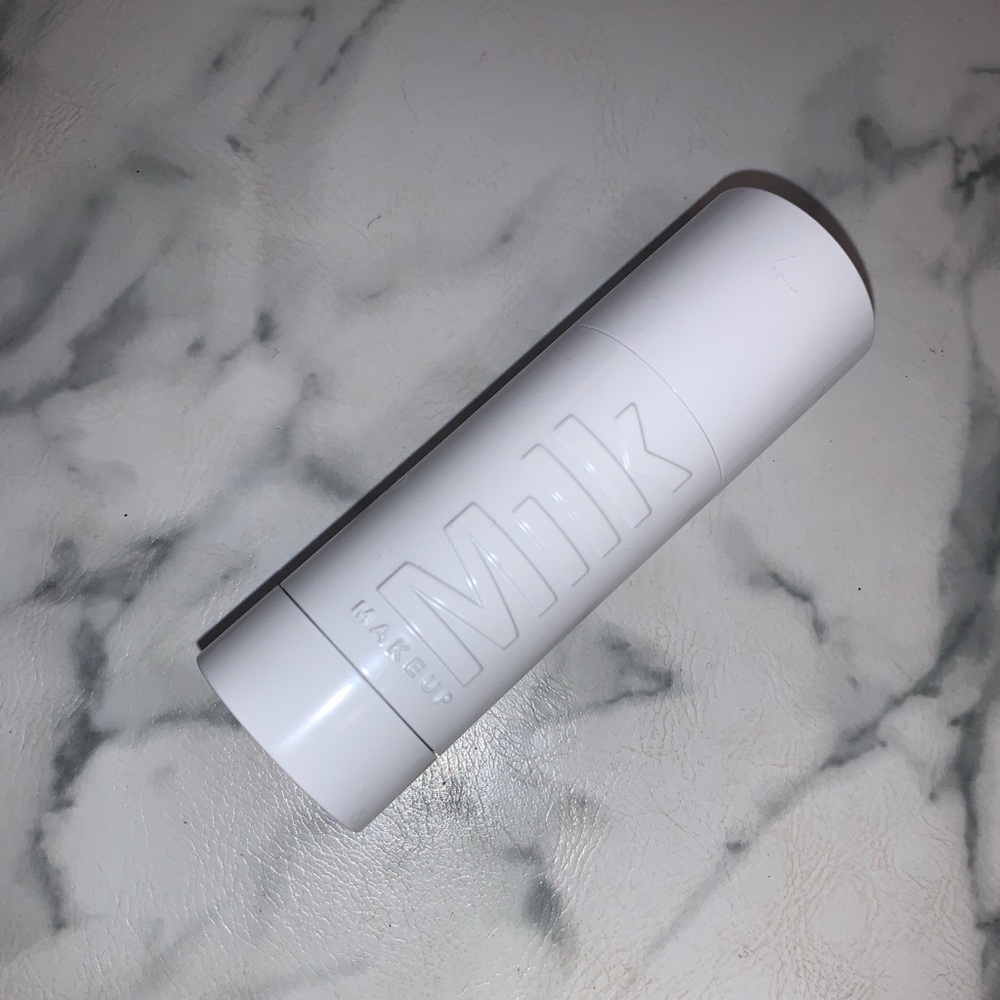 🤎 Milk Makeup Flex Foundation Stick in Rich
